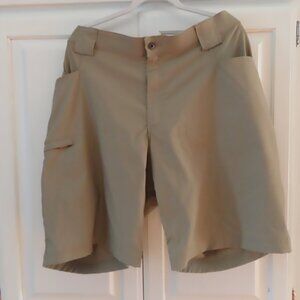 Duluth Trading Co Flex Dry On The Fly relaxed fit pockets hiking cargo shorts 42
